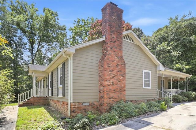 3104 Merryweather Road, Greensboro, NC 27407