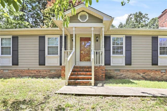 3104 Merryweather Road, Greensboro, NC 27407