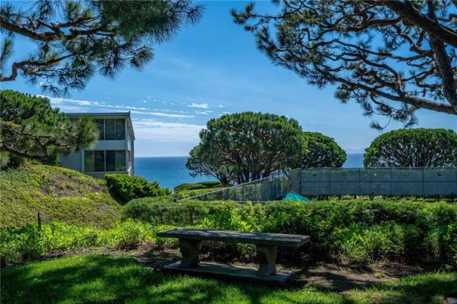 32614 Coastsite 305E, Rancho Palos Verdes, CA 90275