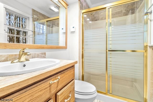 26 Winding Way, Holland Twp., NJ 08848