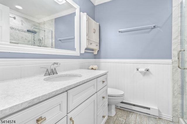 26 Winding Way, Holland Twp., NJ 08848