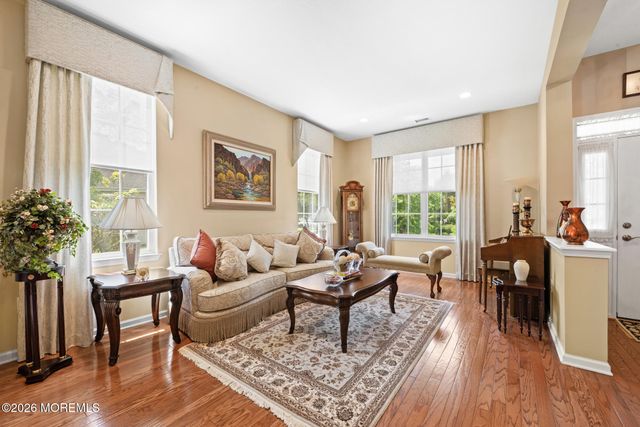 54 Portchester Drive, Jackson, NJ 08527
