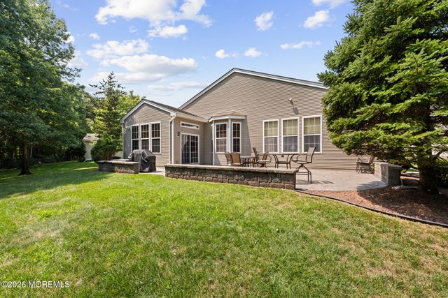 54 Portchester Drive, Jackson, NJ 08527