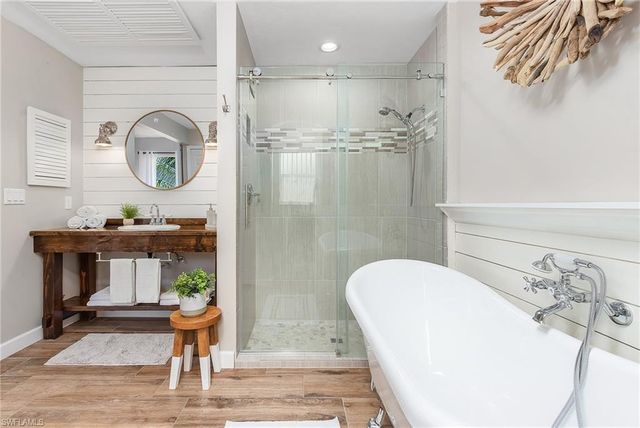 2326 27th ST, Cape Coral, FL 33914