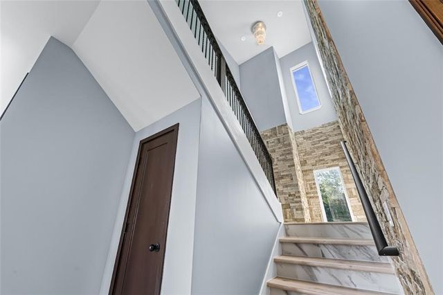 1515 Grayson Parkway, Grayson, GA 30017