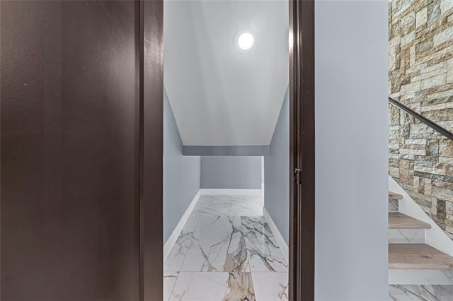 1515 Grayson Parkway, Grayson, GA 30017