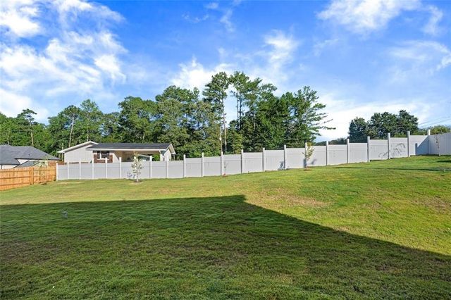 1515 Grayson Parkway, Grayson, GA 30017