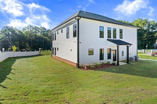 1515 Grayson Parkway, Grayson, GA 30017