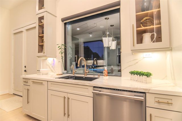 11310 Flying Admiral Drive, Cypress, TX 77433