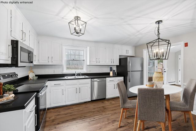 18 Gervaise Drive, Derry, NH 03038