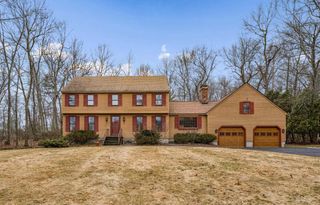 18 Gervaise Drive, Derry, NH 03038