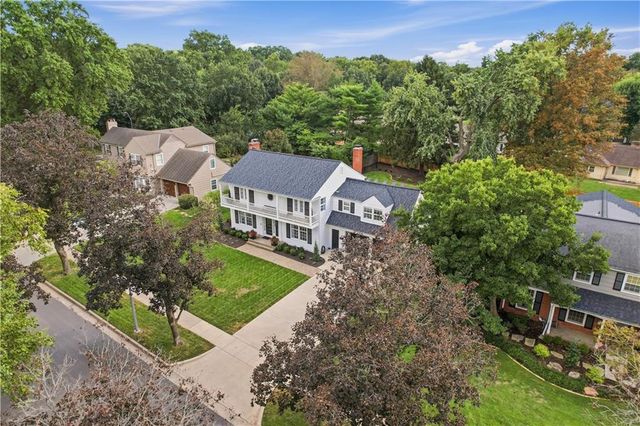1207 W 67TH Terrace, Kansas City, MO 64113