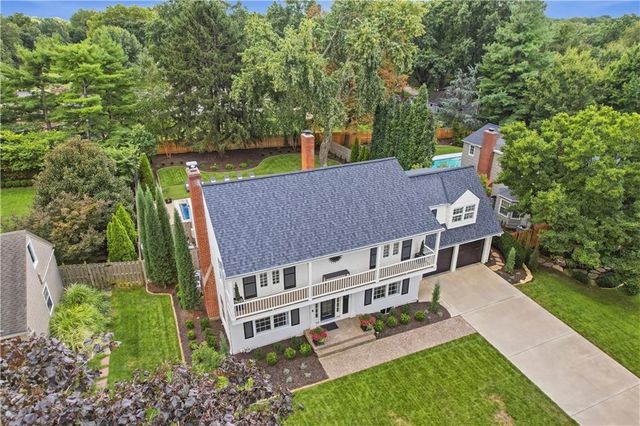 1207 W 67TH Terrace, Kansas City, MO 64113