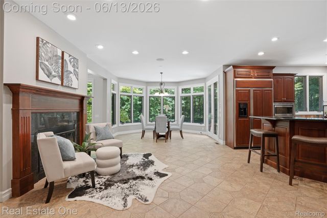 2764 Tall Timbers Drive, Milford Charter Township, MI 48380