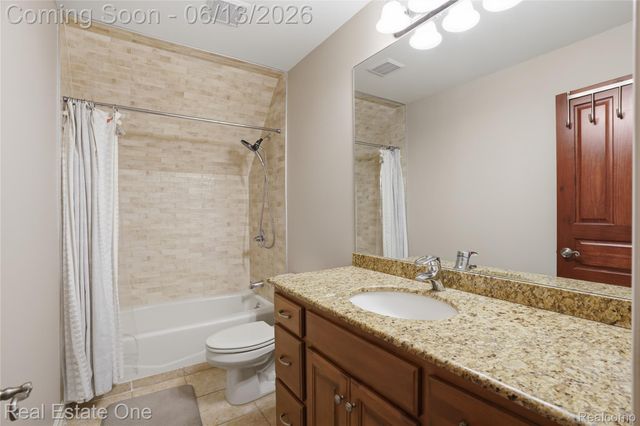 2764 Tall Timbers Drive, Milford Charter Township, MI 48380