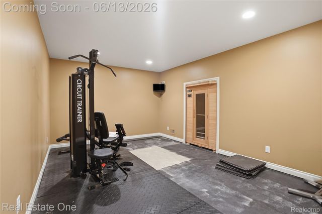 2764 Tall Timbers Drive, Milford Charter Township, MI 48380