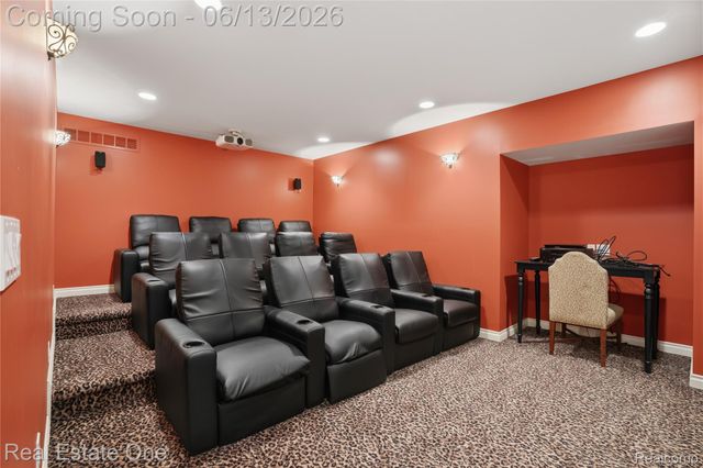 2764 Tall Timbers Drive, Milford Charter Township, MI 48380