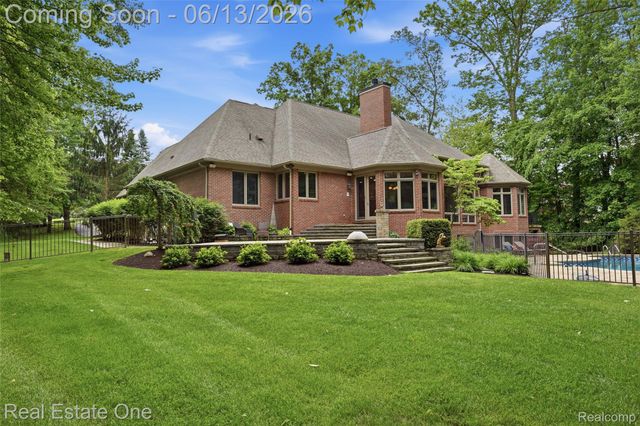 2764 Tall Timbers Drive, Milford Charter Township, MI 48380