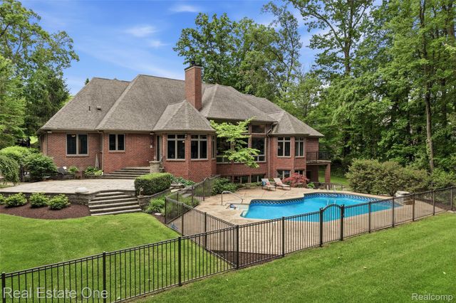 2764 Tall Timbers Drive, Milford Charter Township, MI 48380