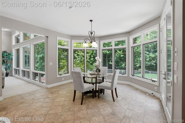 2764 Tall Timbers Drive, Milford Charter Township, MI 48380