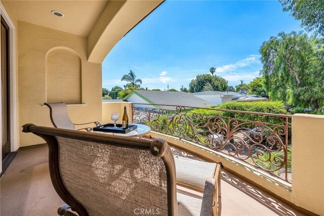 1036 Avenue C, Redondo Beach, CA 90277