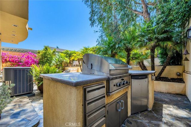 1036 Avenue C, Redondo Beach, CA 90277
