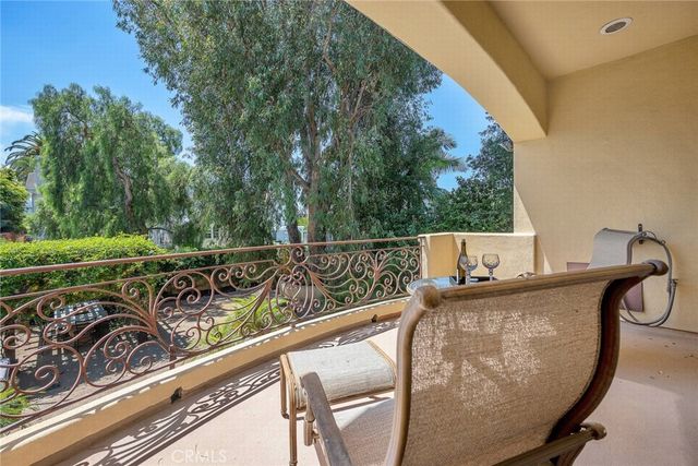 1036 Avenue C, Redondo Beach, CA 90277