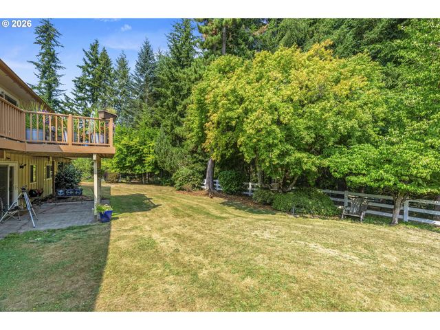 891 YOUNG Rd, Kelso, WA 98626