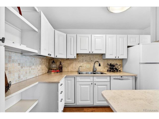 855 N Pennsylvania St 411, Denver, CO 80203