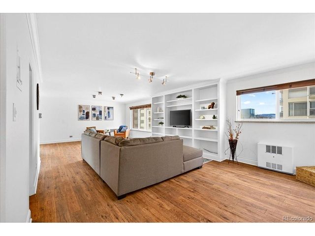 855 N Pennsylvania St 411, Denver, CO 80203