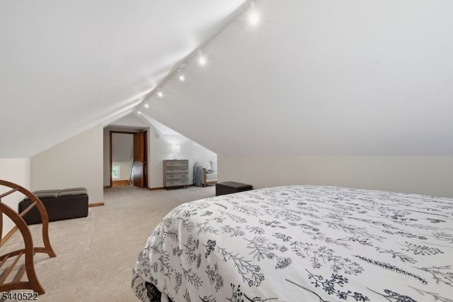 626 5Th St, Belvidere Twp., NJ 07823