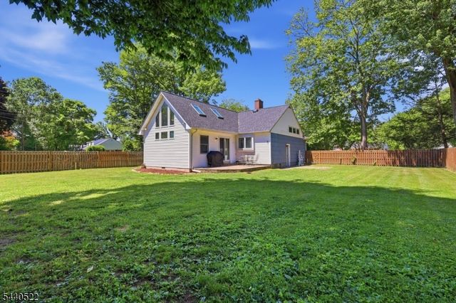 626 5Th St, Belvidere Twp., NJ 07823