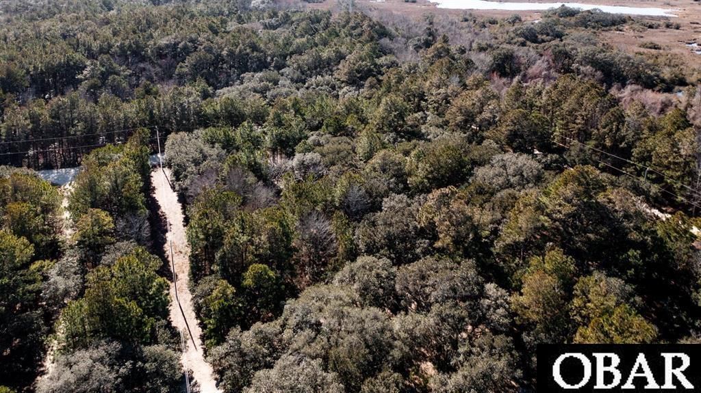 Image 5 of property listing at 2004 Sea Horse Road Lot 60, Corolla, NC 27927