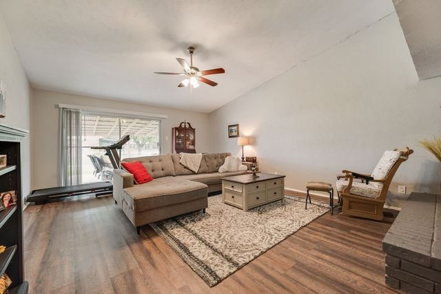 5801 Redwood Lane, Rowlett, TX 75089