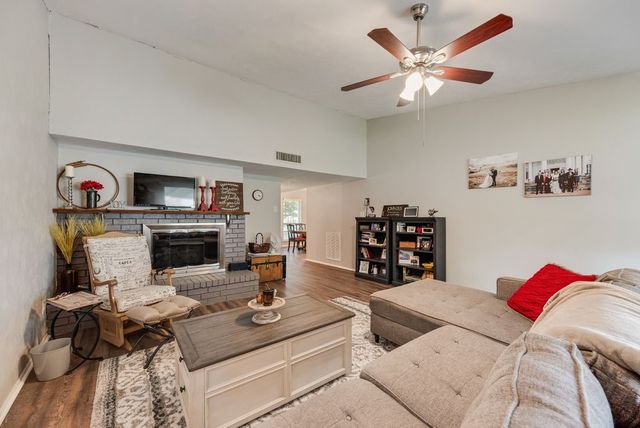5801 Redwood Lane, Rowlett, TX 75089