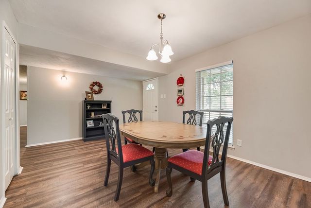 5801 Redwood Lane, Rowlett, TX 75089