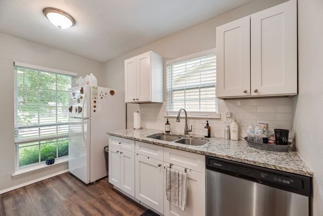 5801 Redwood Lane, Rowlett, TX 75089