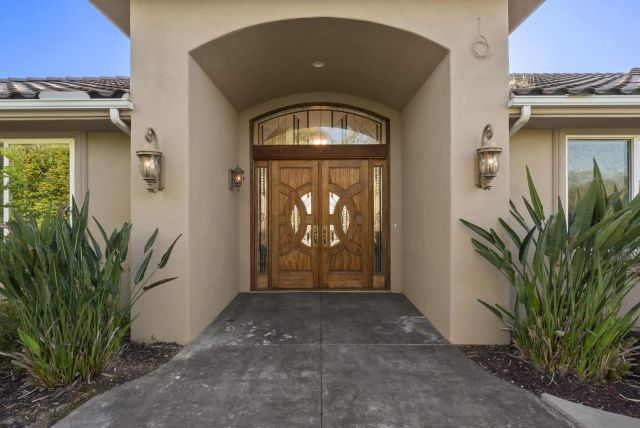 1403 Chariot Ct, Bonsall, CA 92003