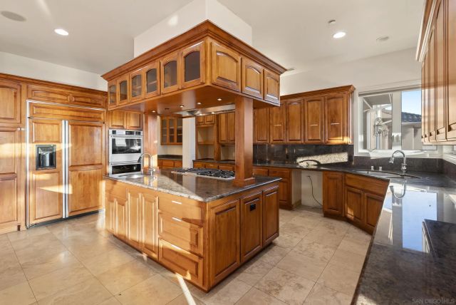 1403 Chariot Ct, Bonsall, CA 92003