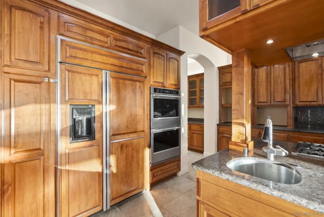 1403 Chariot Ct, Bonsall, CA 92003