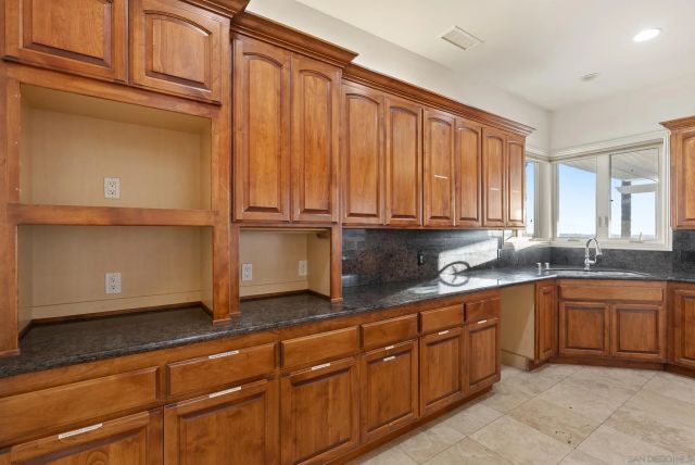 1403 Chariot Ct, Bonsall, CA 92003