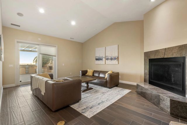 1403 Chariot Ct, Bonsall, CA 92003