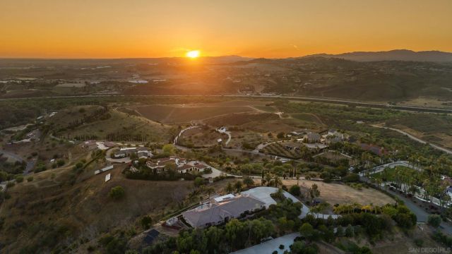 1403 Chariot Ct, Bonsall, CA 92003