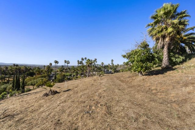 1403 Chariot Ct, Bonsall, CA 92003