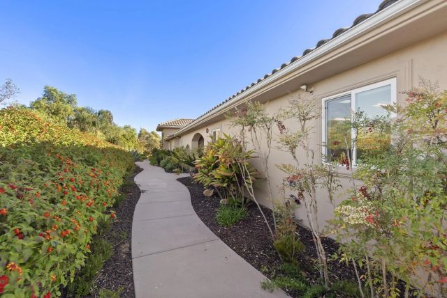 1403 Chariot Ct, Bonsall, CA 92003