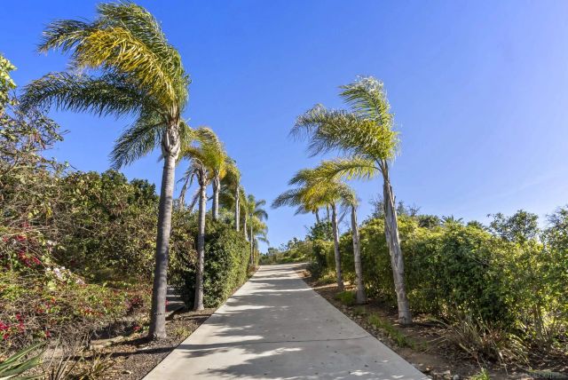 1403 Chariot Ct, Bonsall, CA 92003