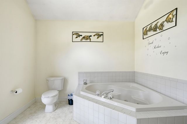 22 May Lane, Pelham, NH 03076