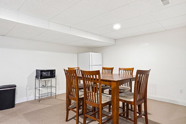 22 May Lane, Pelham, NH 03076