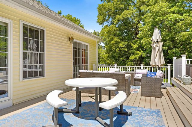22 May Lane, Pelham, NH 03076