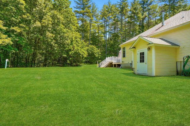 22 May Lane, Pelham, NH 03076